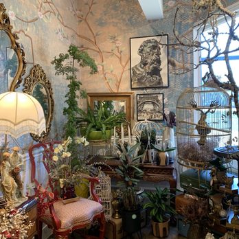 Chartreuse by Roje - Whimsical displays - Florists Near Me - San Francisco, California
