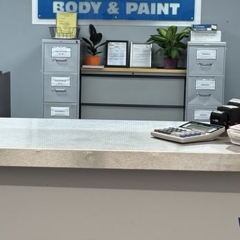 South Bay Collision Center - Auto Repair Near Me - Hawthorne, California South Bay Collision Center - Auto Repair Near Me - Hawthorne, California