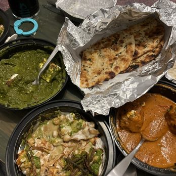 Elaichii - Saag paneer, chicken tikka masala, naan - Indian Near Me - Valley Cottage, New York