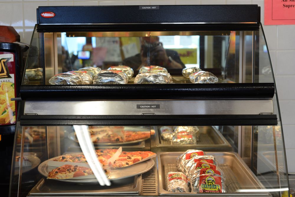 GUS STOP Updated June 2024 301 US Hwy 281, Lake Andes, South Dakota