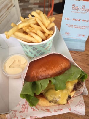 Betty's Burgers by null