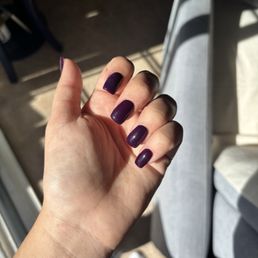 Acrylic nails