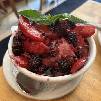 M henry - Bread pudding - Breakfast & Brunch Near Me - Chicago, Illinois M henry - Bread pudding - Breakfast & Brunch Near Me - Chicago, Illinois