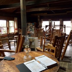 Leconte Lodge - The office common area
