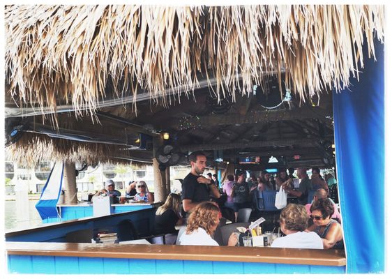 DOLPHIN TIKI BAR & GRILL - Updated March 2024 - 514 Photos & 636