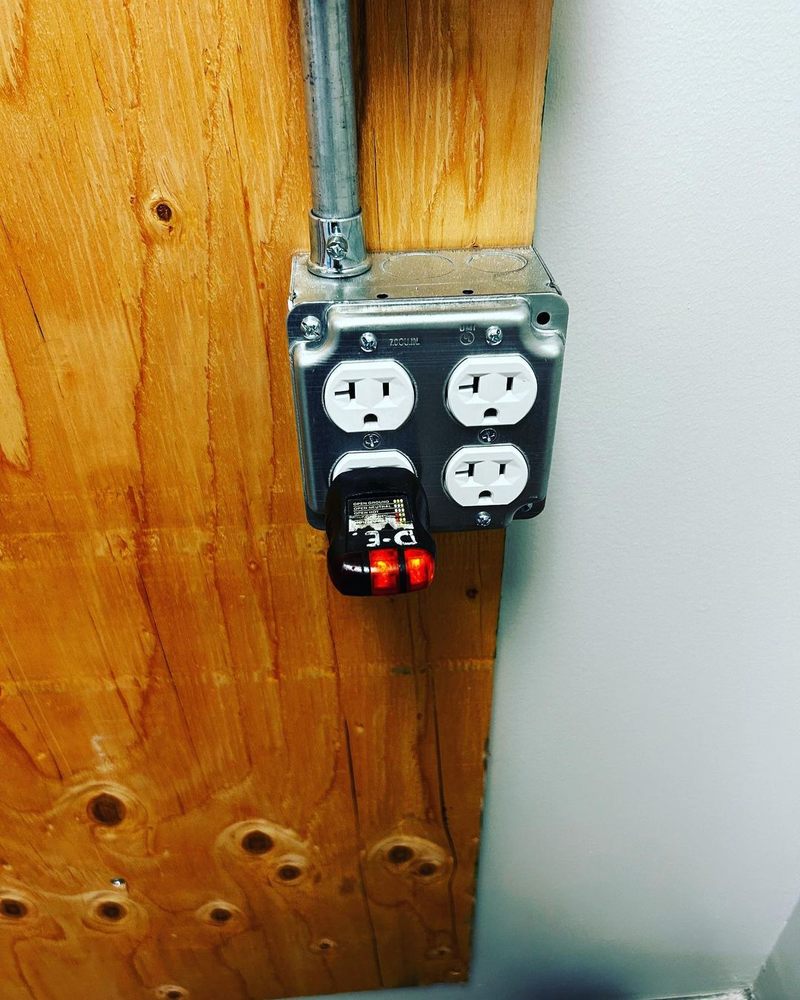 Slide of Fountain Valley Certified Electrician