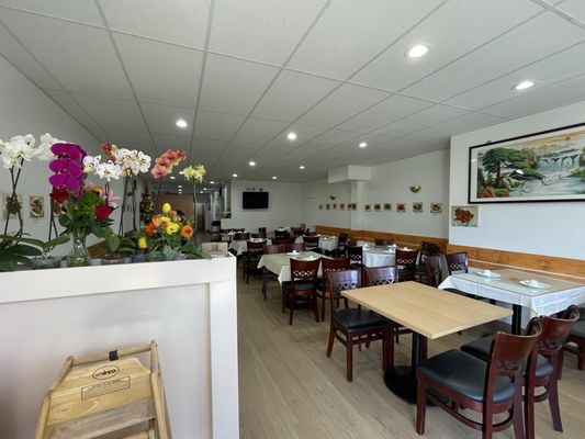 Chang's Kitchen Restaurant by null