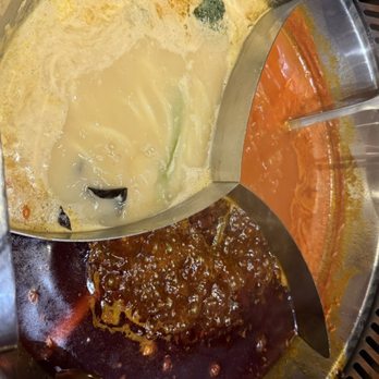 Qiao Lin Hotpot - Seattle - Tomato broth, pepper tripe broth, spicy broth level one - Hot Pot Near Me - Seattle, Washington Qiao Lin Hotpot - Seattle - Tomato broth, pepper tripe broth, spicy broth level one - Hot Pot Near Me - Seattle, Washington
