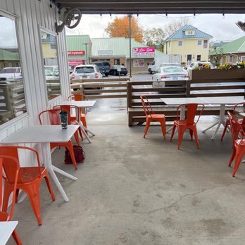 Matt's Fish Camp Lewes - Patio dining in November! Pets allowed - Seafood Near Me - Lewes, Delaware Matt's Fish Camp Lewes - Patio dining in November! Pets allowed - Seafood Near Me - Lewes, Delaware