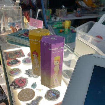 Woot Bear - i purchased two items and it was so fun opening them up!! - Toy Stores Near Me - San Francisco, California
