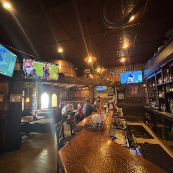 Hooleys Public House - Inside bar view - Irish Pub Near Me - El Cajon, California Hooleys Public House - Inside bar view - Irish Pub Near Me - El Cajon, California