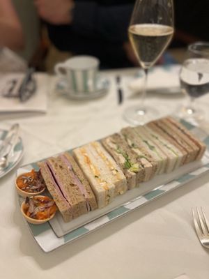 Claridges by null