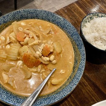 Keg and kraken - Massaman Curry - Sushi Bars Near Me - Portland, Maine Keg and kraken - Massaman Curry - Sushi Bars Near Me - Portland, Maine