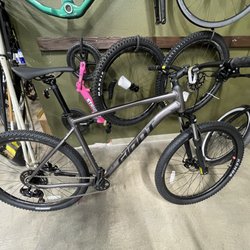 The Bike Shop at Woodward - A sweet Giant Talon mountain bike.
