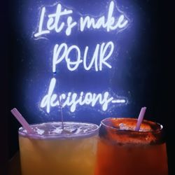Teikerizi Sports Bar and Lounge - El solecito & mango chupado