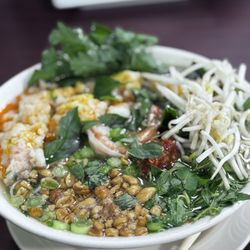 Quan Ba Ky - B1. Also known as Tik Tok Soup