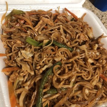 Beijing Bistro - Chicken Lo Mein - Chinese Near Me - Buda, Texas Beijing Bistro - Chicken Lo Mein - Chinese Near Me - Buda, Texas