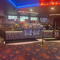 Harbor Burger Bar - Where we got sat
