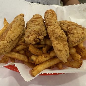 Cajun Crab Waikiki - Chicken tenders basket - Seafood Near Me - Honolulu, Hawaii
