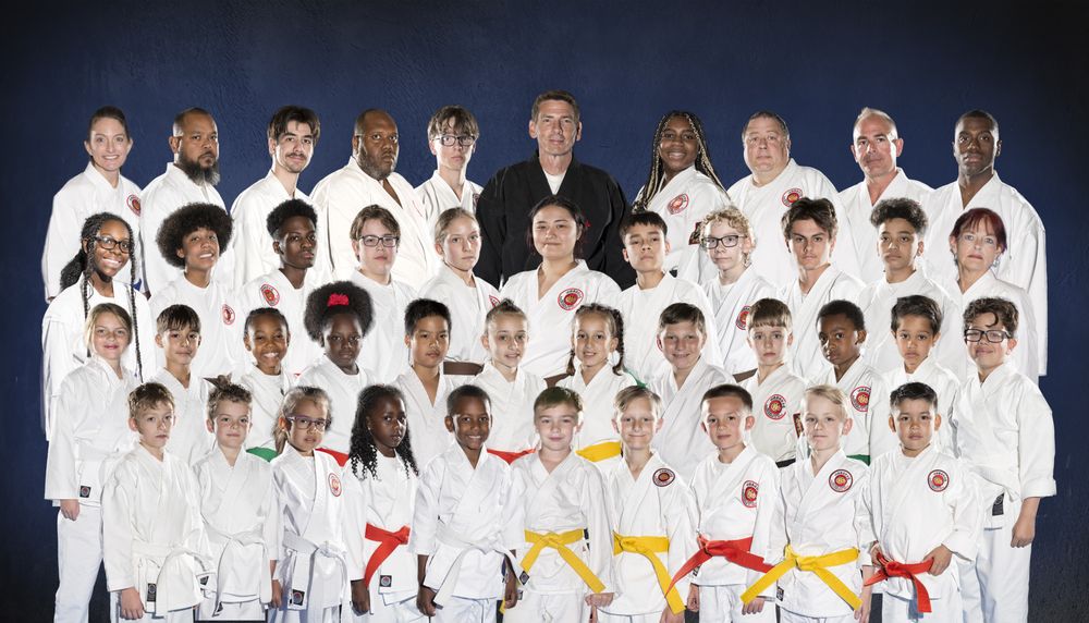 Smith Family Dojo Logo