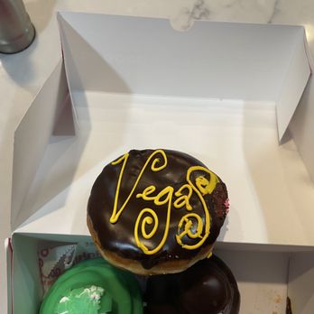 Pinkbox Doughnuts - Donuts Near Me - Henderson, Nevada Pinkbox Doughnuts - Donuts Near Me - Henderson, Nevada