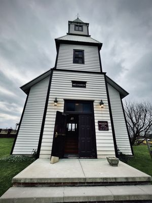 South River Vineyard by null