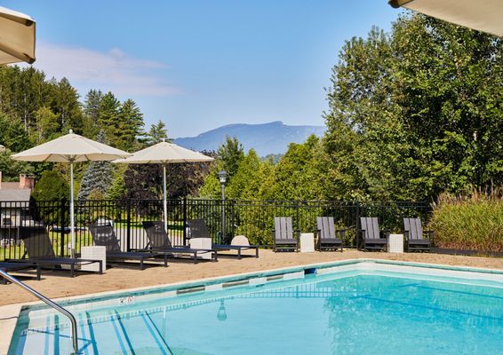Bluebird Cady Hill Lodge by null