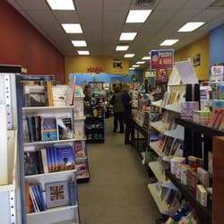 Chapters Books & Gifts