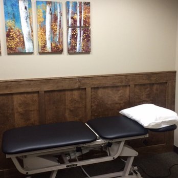 ApexNetwork Physical Therapy - Treatment Area - Physical Therapy Near Me - O'Fallon, Illinois ApexNetwork Physical Therapy - Treatment Area - Physical Therapy Near Me - O'Fallon, Illinois