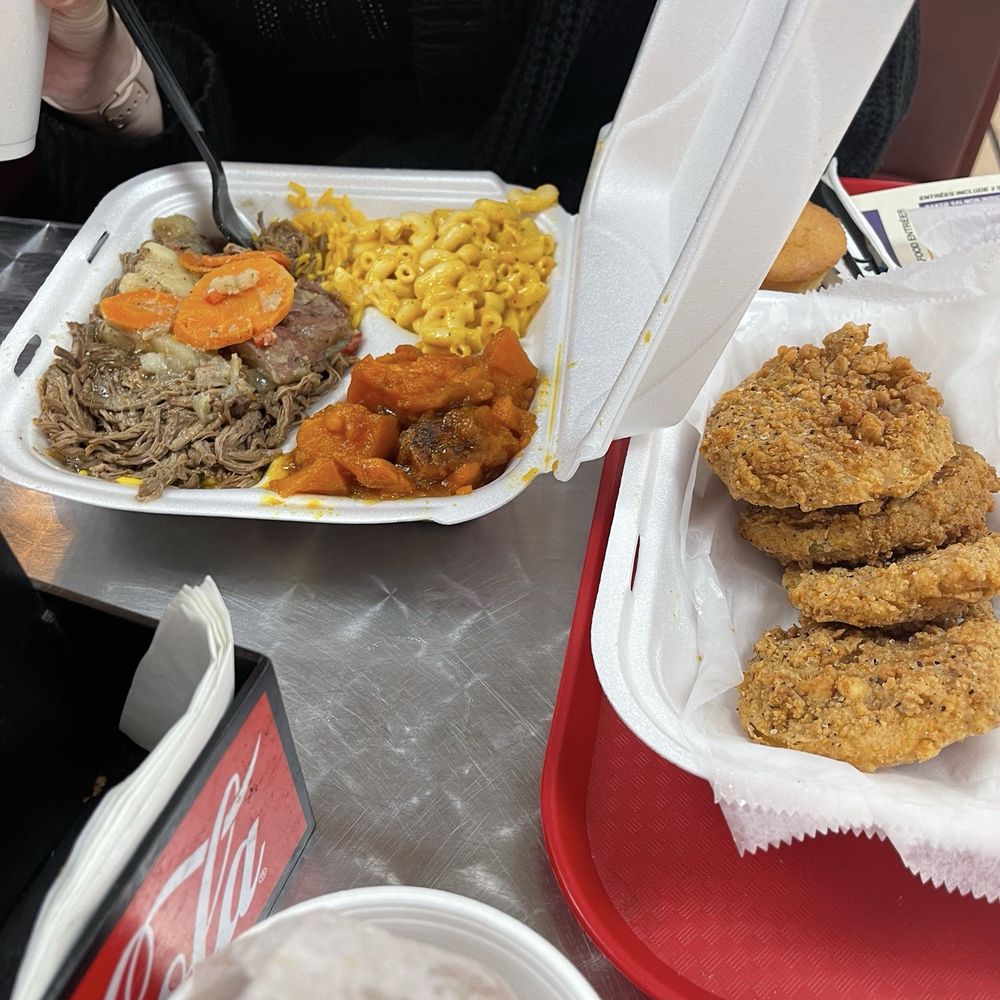 Big Daddy's Kitchen - Soul Food Near Me - Atlanta, Georgia