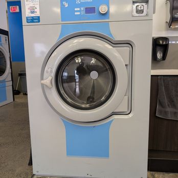 The Laundry Boss - Biggest washer (77 lb) - Dry Cleaning Near Me - Toronto, Ontario The Laundry Boss - Biggest washer (77 lb) - Dry Cleaning Near Me - Toronto, Ontario
