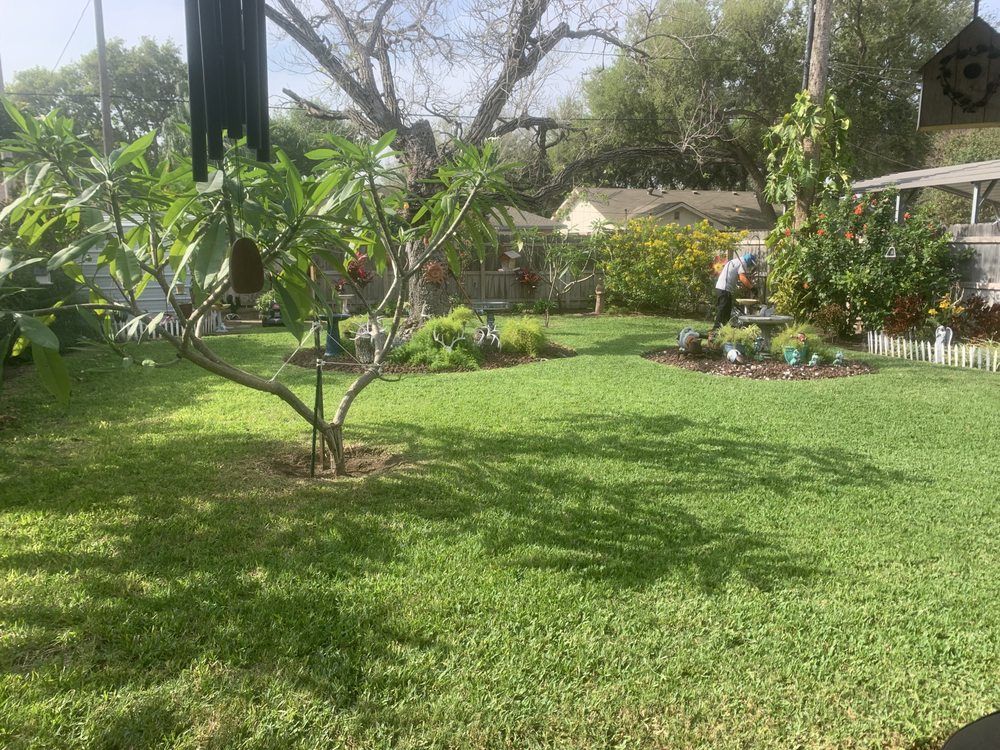 RAFA’S LAWN CARE SERVICE Updated August 2024 Request a Quote