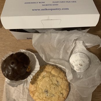 Mike's Pastry - Lobster Tail Cream Puff, Large Chocolate Chip Cookie, Italian Wedding Cookie - Bakeries Near Me - Boston, Massachusetts Mike's Pastry - Lobster Tail Cream Puff, Large Chocolate Chip Cookie, Italian Wedding Cookie - Bakeries Near Me - Boston, Massachusetts
