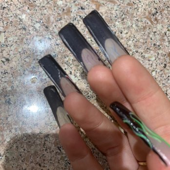 American Nails - Did not clean my nails. - Nail Salons Near Me - Las Vegas, Nevada
