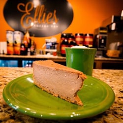 Ellie's Coffee Bar - Amazing Deserts!!!!