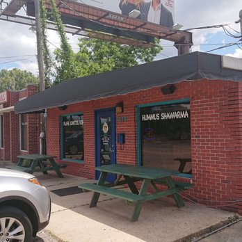 Cafe Yerushalmi - Exterior of restaurant - if you drive too fast you will miss it! - Falafel Near Me - Tallahassee, Florida