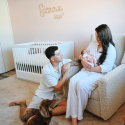 Maternity & Newborn Photography By Yaz - Natural newborn photography in a bright family home in Orange County.