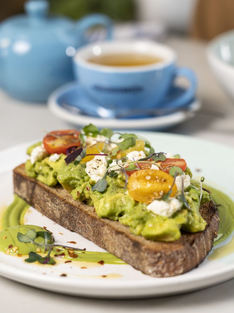 BLUESTONE LANE LARCHMONT CAFE Updated November 2024 20 Photos & 10