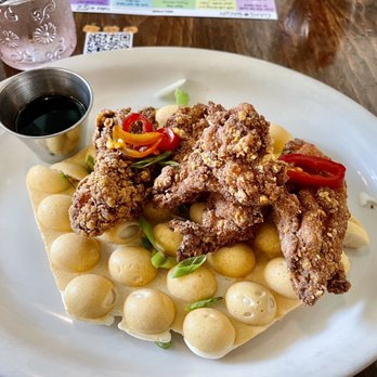 Wake ‘n Bacon - Spiced Maple Chicken n Waffles* - Breakfast & Brunch Near Me - Chicago, Illinois Wake ‘n Bacon - Spiced Maple Chicken n Waffles* - Breakfast & Brunch Near Me - Chicago, Illinois