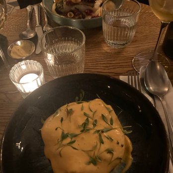 Istr - Cod entree and a take on coconut curry - Seafood Near Me - Paris, 75