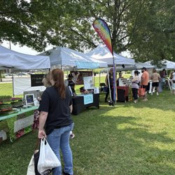 Amiqui Station Farmer's Market - Choices