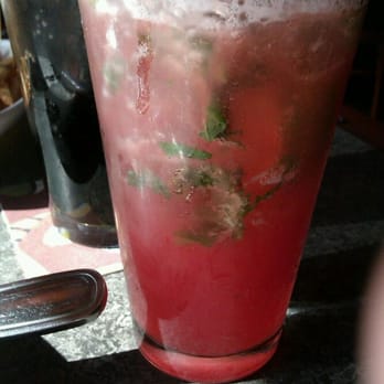 Yard House - Strawberry mojito *HH :) - Bars Near Me - Long Beach, California Yard House - Strawberry mojito *HH :) - Bars Near Me - Long Beach, California