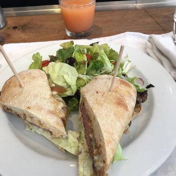 Stone Park Cafe - New American Near Me - Brooklyn, New York Stone Park Cafe - New American Near Me - Brooklyn, New York