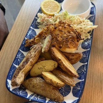 Salty Days - Fish and chips - Seafood Near Me - Marshfield, Massachusetts