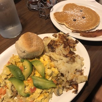 Rusty Pelican Cafe - California Scramble - Desserts Near Me - Mill Creek, Washington Rusty Pelican Cafe - California Scramble - Desserts Near Me - Mill Creek, Washington