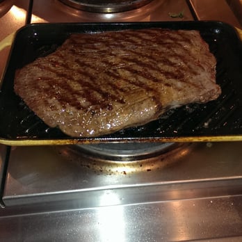 Heinen's Grocery Store - Grilling organic steaks @Williams-Sonoma Old Orchard Sunday Technique class. Steaks graciously donated by Heinen's Glenview. - Grocery Near Me - Glenview, Illinois