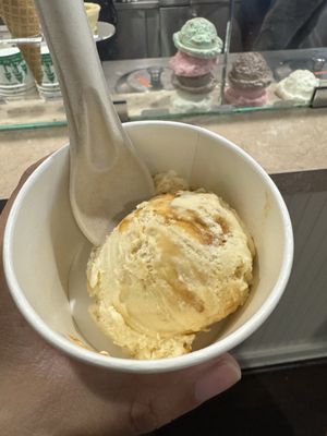 Mora Iced Creamery by null