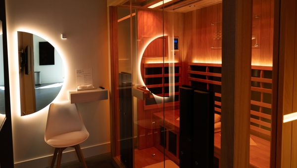 Perspire Sauna Studio - Huebner Oaks - Image 13