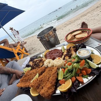 Swell - 3 fish platter - Beach Bars Near Me - Puerto Vallarta, JAL Swell - 3 fish platter - Beach Bars Near Me - Puerto Vallarta, JAL