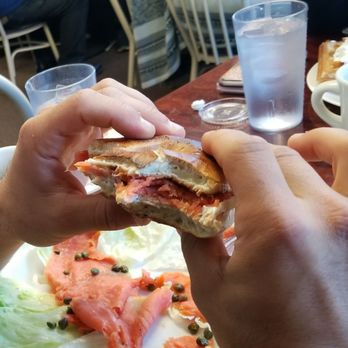 Hungry Fox - Breakfast & Brunch Near Me - North Hollywood, California